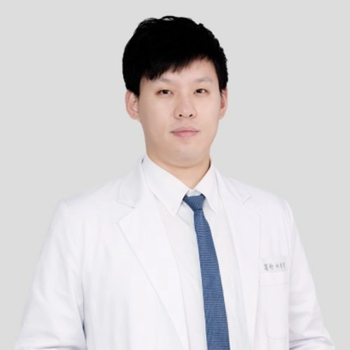 林允中 復健科醫師